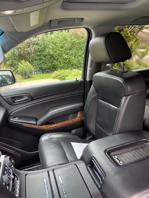 Used 2018 Chevrolet Tahoe Premier image 3