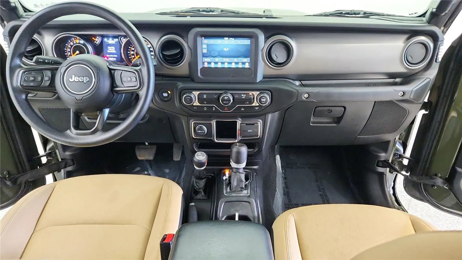 Used 2022 Jeep Gladiator Sport w/ Trailer Tow Package AWD/4WD image 33