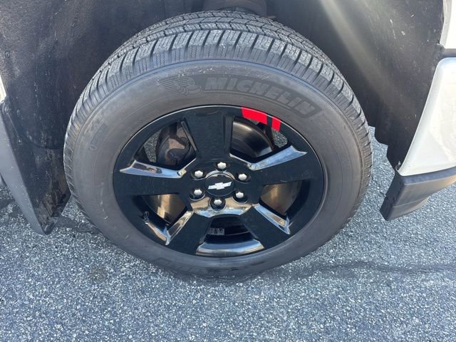 Used 2017 Chevrolet Silverado 1500 LTZ Z71 w/ Redline Edition image 28