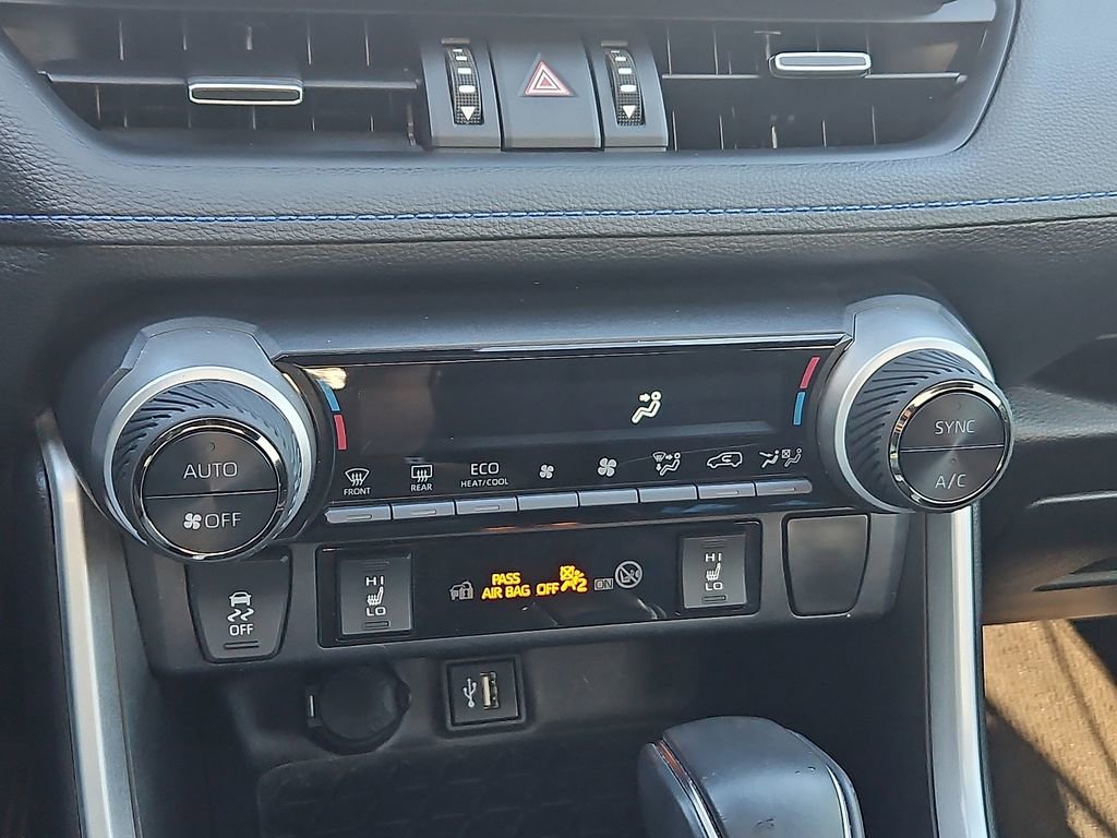 Used 2024 Toyota RAV4 XSE image 27