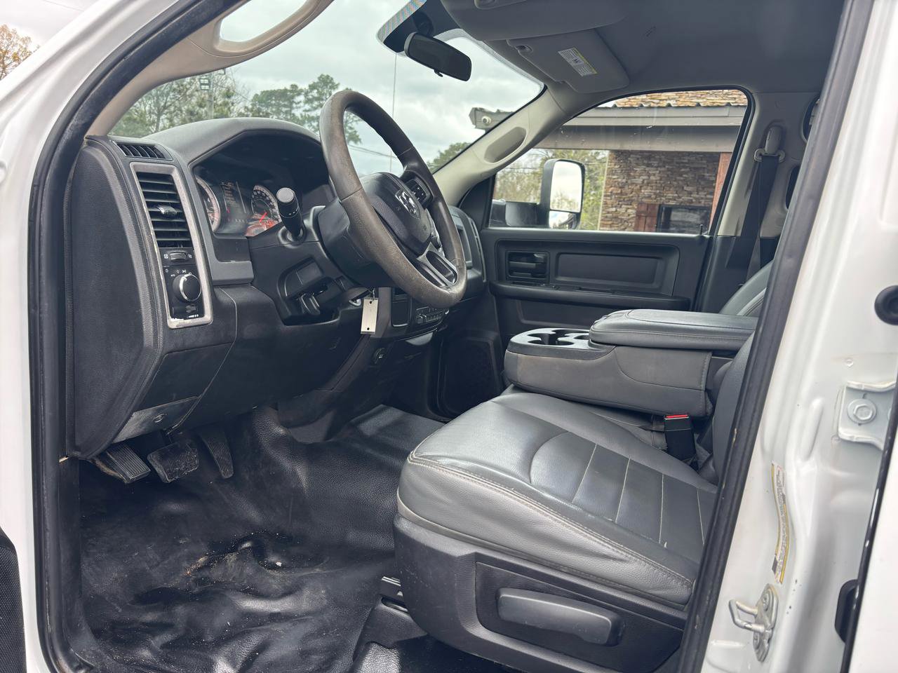 Used 2018 RAM 5500 Tradesman w/ Ambulance Prep Group RWD image 13