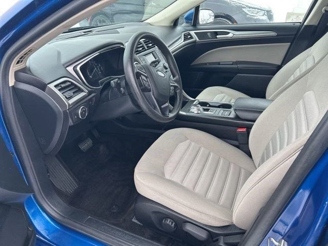 Used 2018 Ford Fusion S image 11