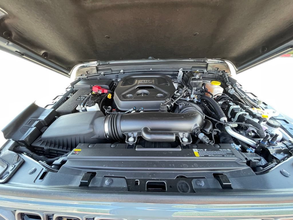 Used 2026 Jeep Wrangler Sport AWD/4WD image 31