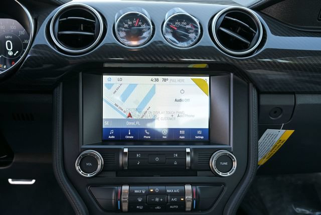 Used 2022 Ford Mustang Shelby GT500 w/ Carbon Fiber Track Pack RWD image 40