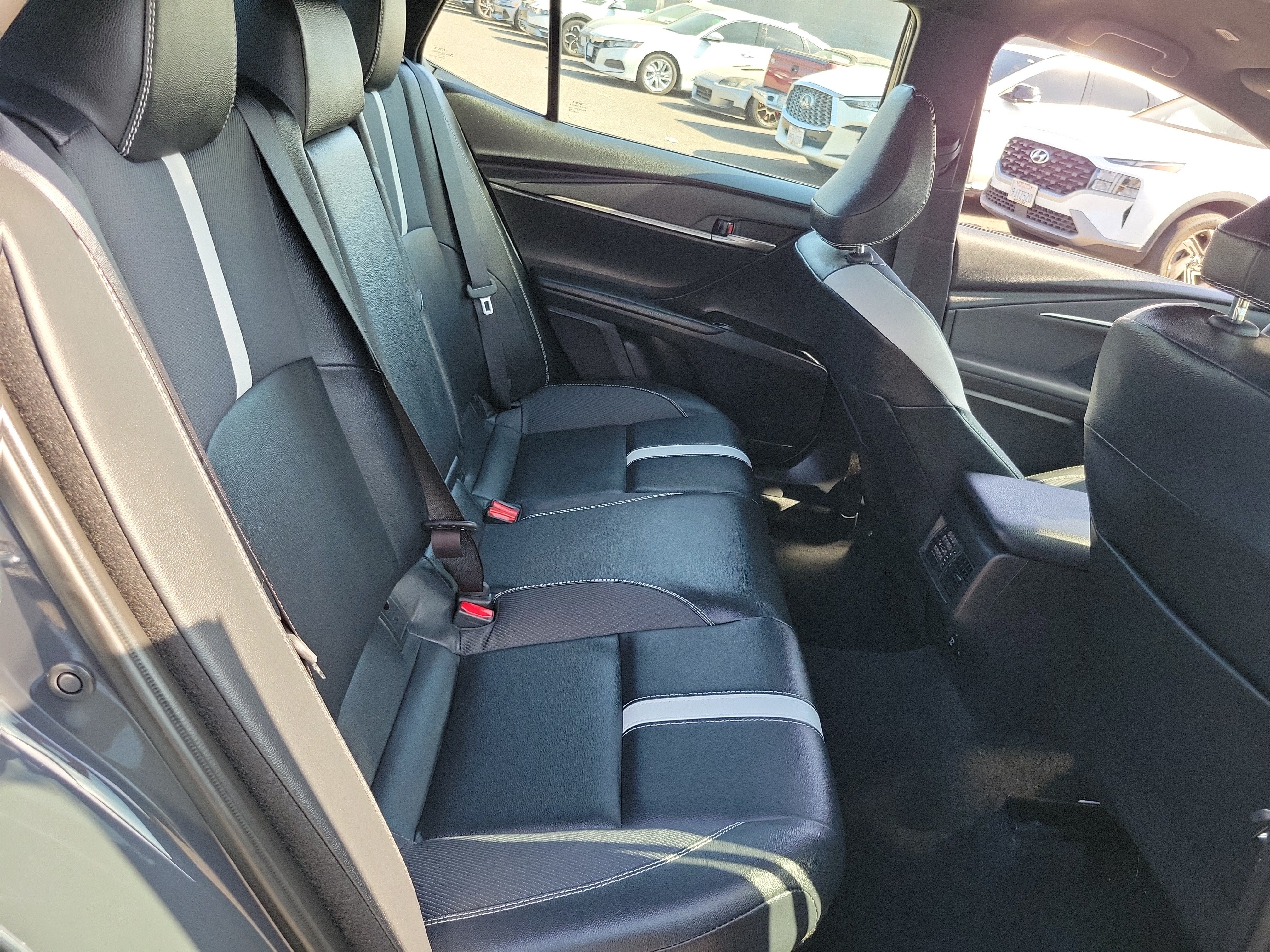 Used 2026 Toyota Camry SE FWD image 22