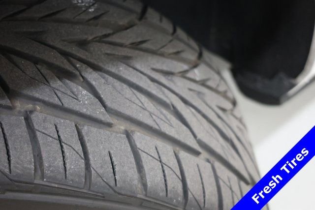 Used 2025 Cadillac Escalade V image 8