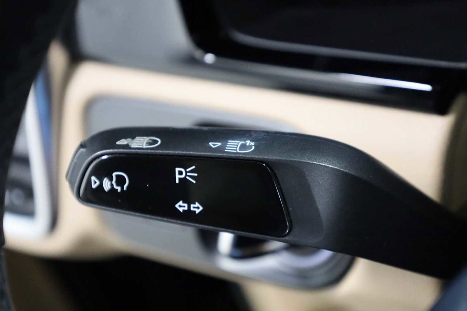 Used 2019 Porsche Cayenne image 31