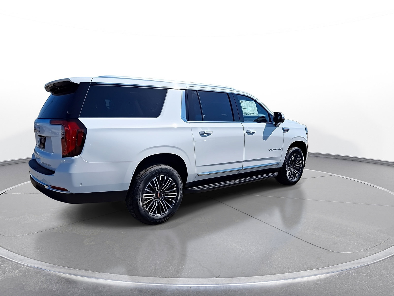 New 2026 GMC Yukon XL Elevation w/ Elevation Premium Package AWD/4WD image 8