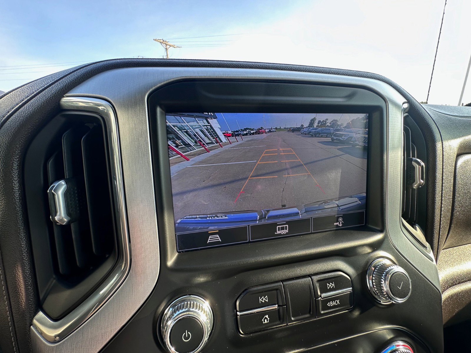 Used 2021 GMC Sierra 1500 SLT image 15