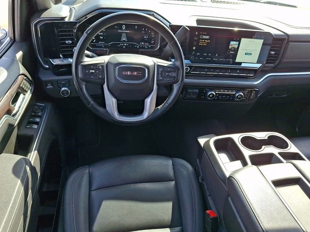 Certified 2025 GMC Sierra 1500 SLT image 11