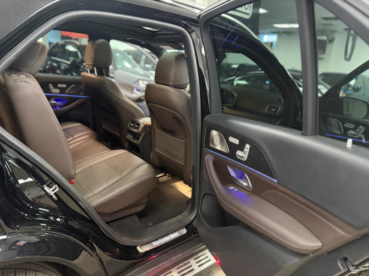 Used 2022 Mercedes-Benz GLE 350 4MATIC w/ AMG Line Exterior image 31