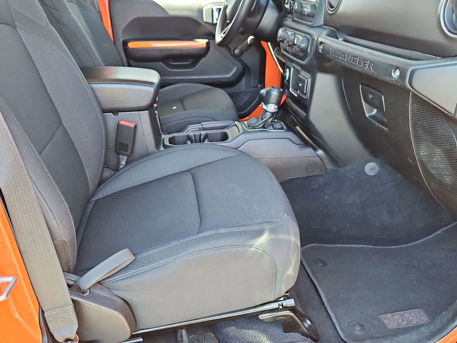 Used 2019 Jeep Wrangler Unlimited Sport AWD/4WD image 20