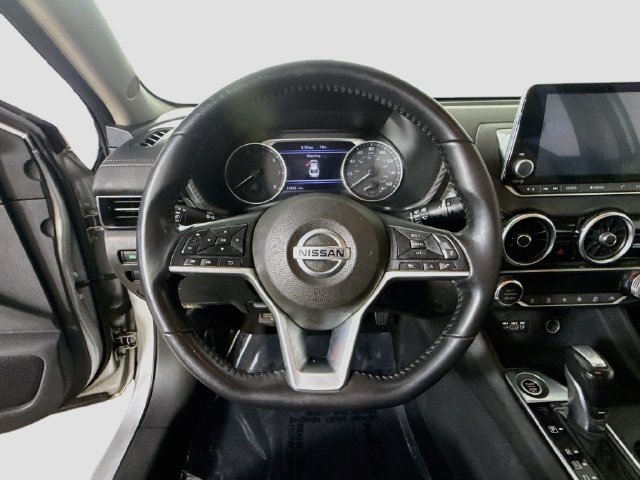 Used 2020 Nissan Sentra SV FWD image 12
