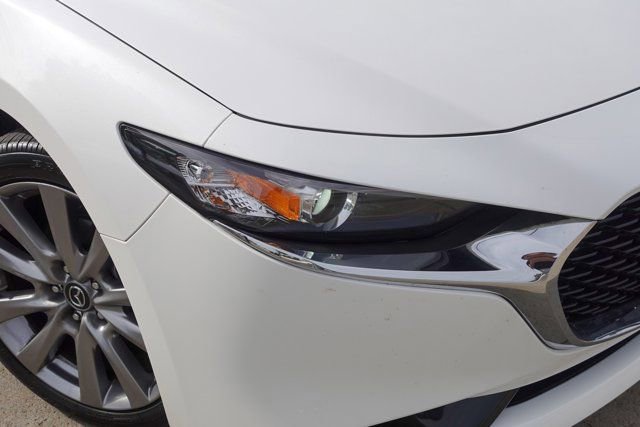 Certified 2025 MAZDA MAZDA3 s FWD image 2