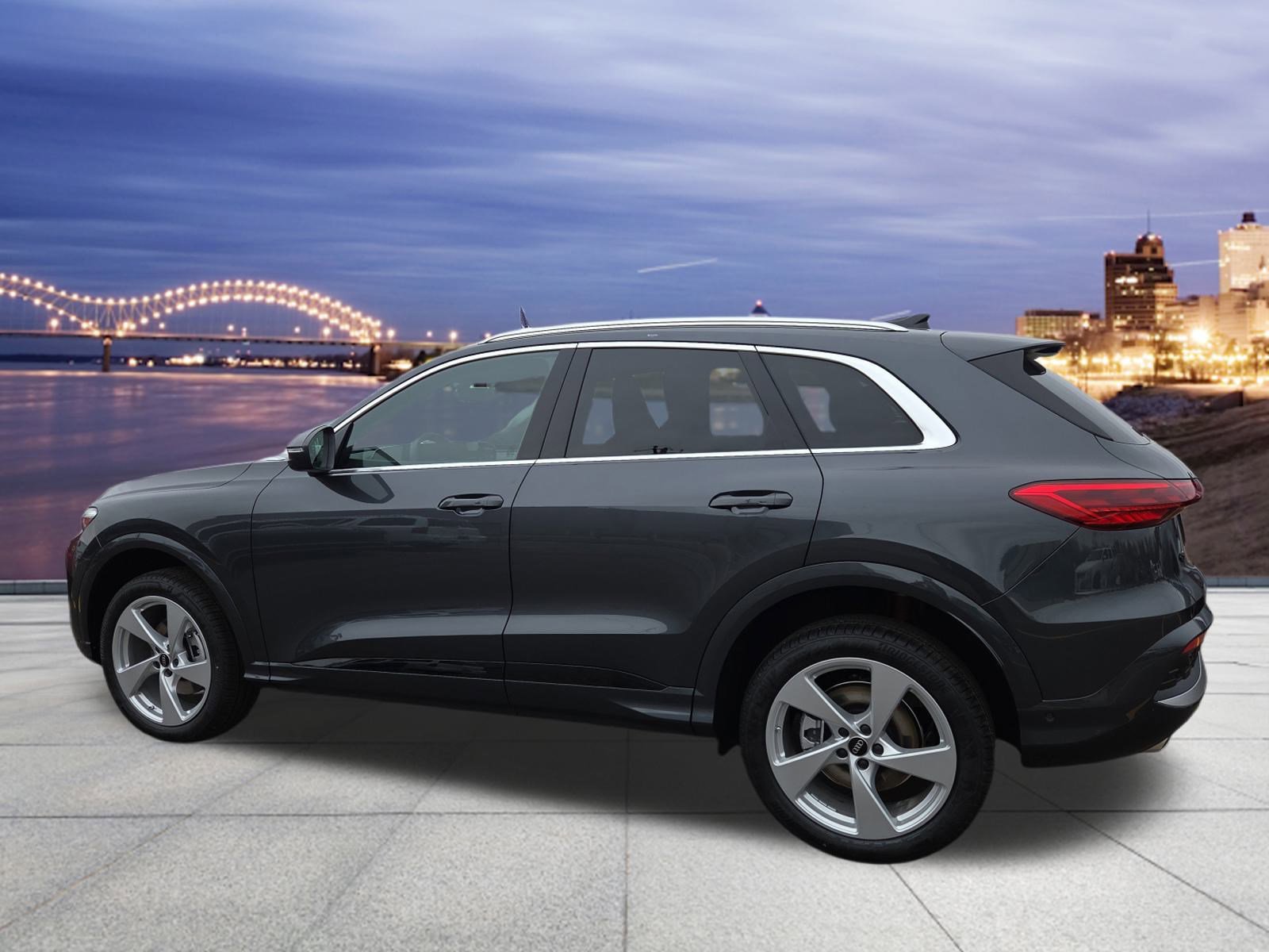 New 2025 Audi Q5 Premium AWD/4WD image 3