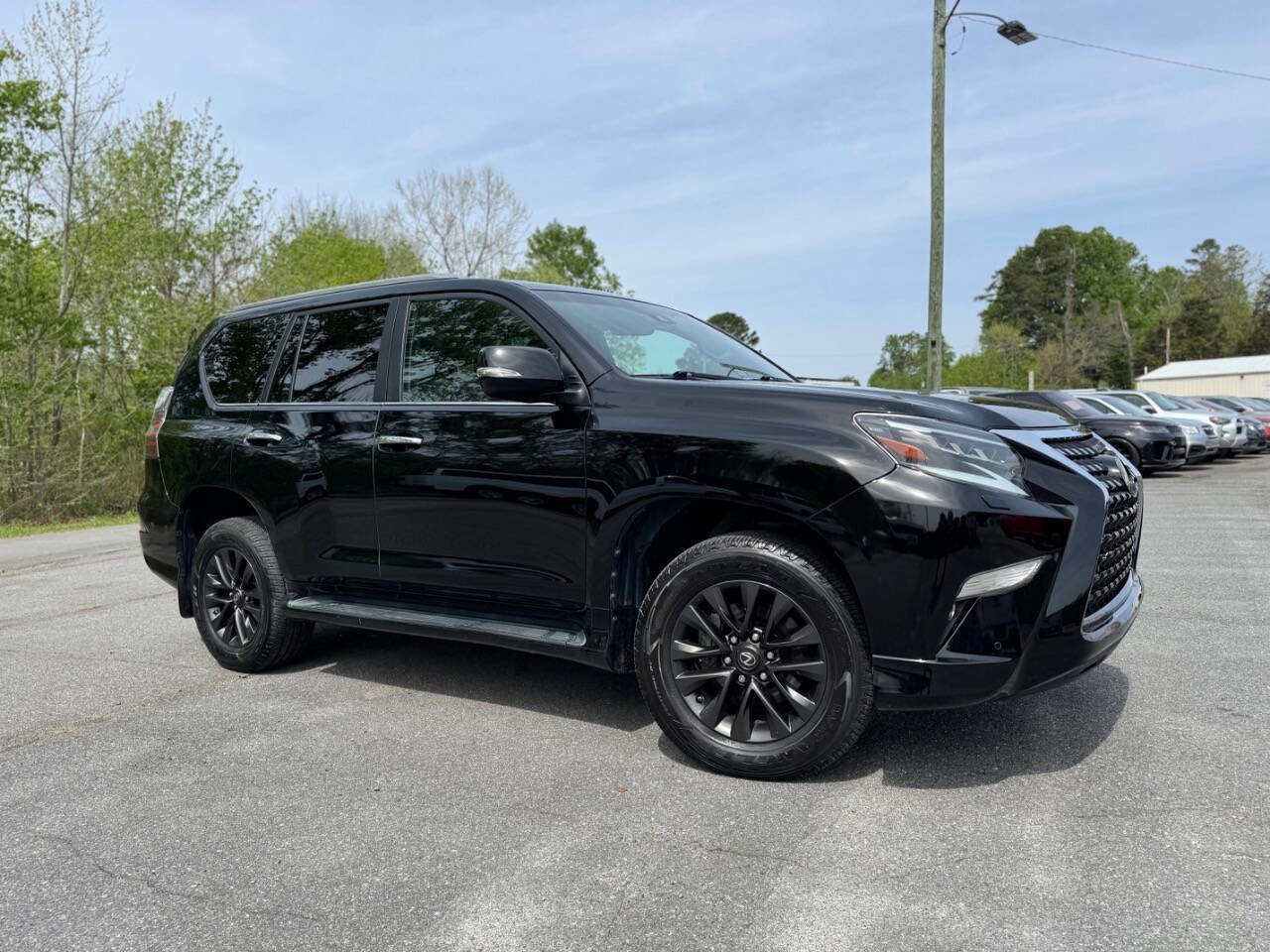 Used 2020 Lexus GX 460 Premium w/ Premium Package image 3