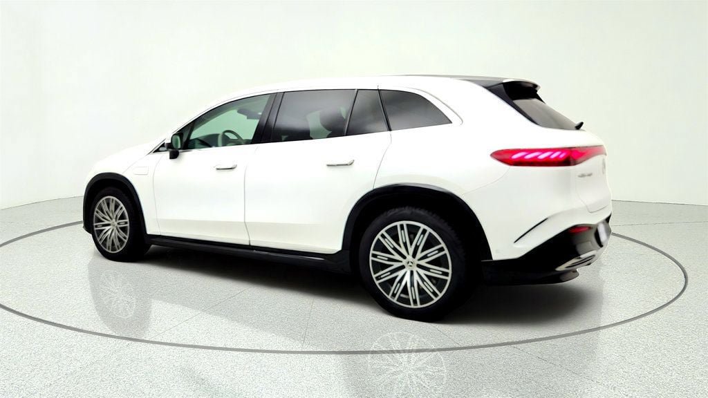 Used 2026 Mercedes-Benz EQS 400 4MATIC SUV image 7