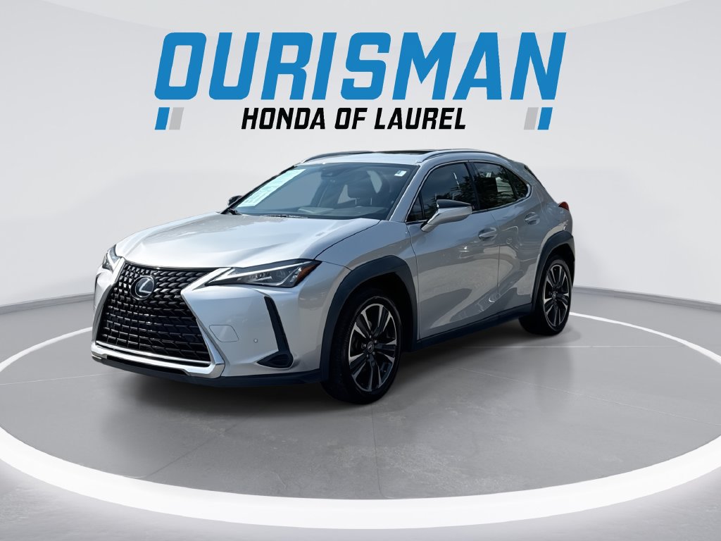 Used 2019 Lexus UX 200 w/ Premium Package FWD image 4