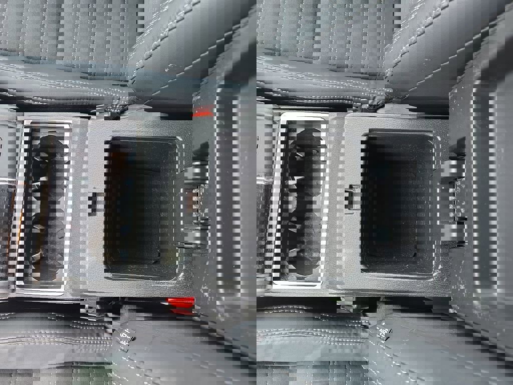 Used 2022 Mitsubishi Outlander SE AWD/4WD image 25