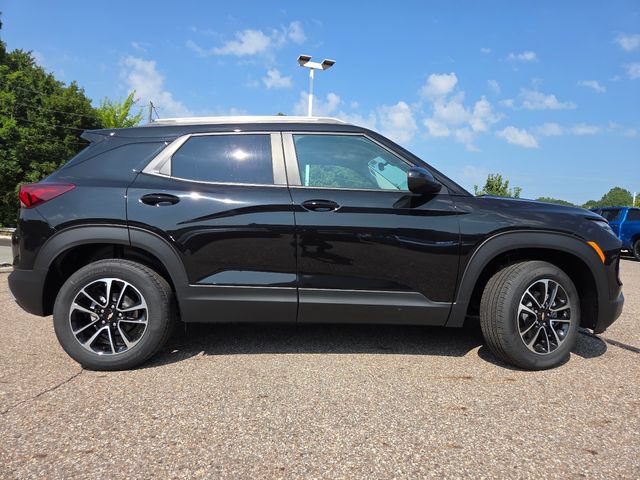 New 2026 Chevrolet TrailBlazer LT AWD/4WD image 17