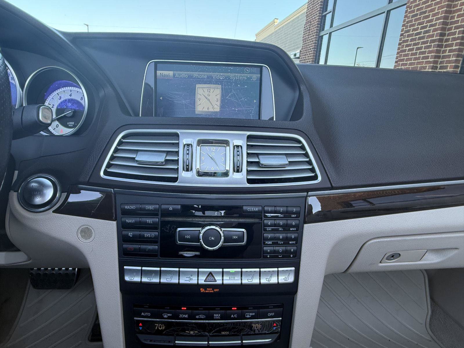 Used 2015 Mercedes-Benz E 400 Cabriolet image 8