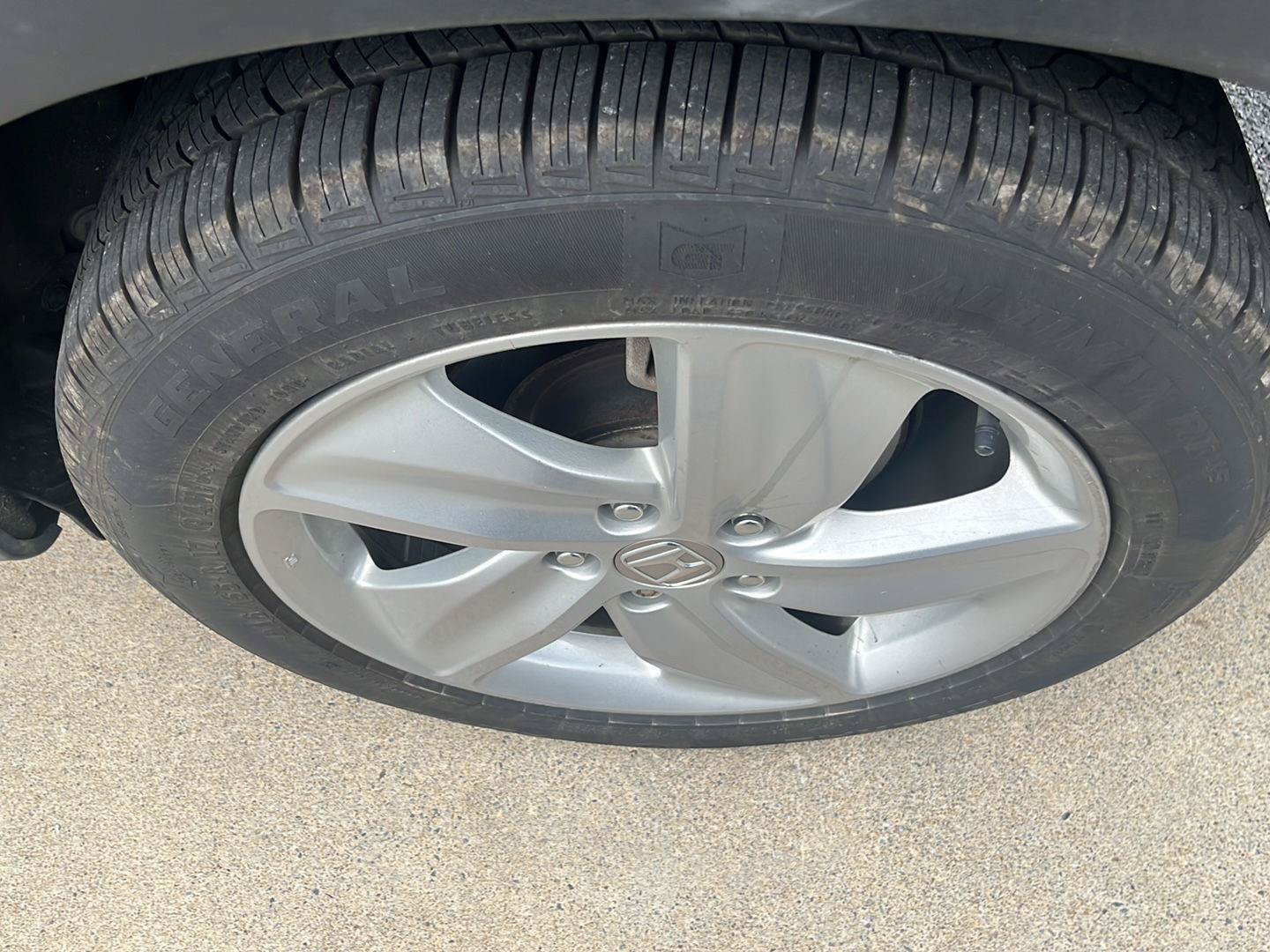Used 2019 Honda HR-V EX-L image 7