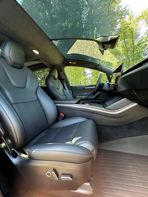 Used 2024 Tesla Model X AWD/4WD image 24