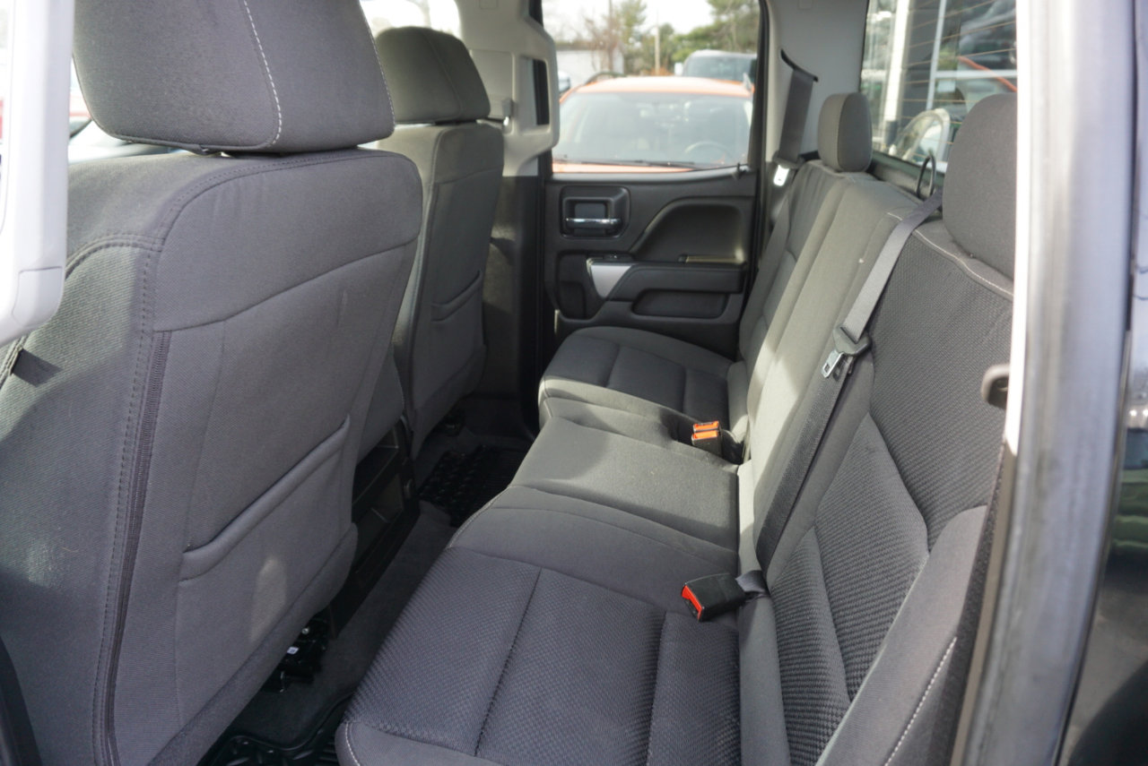 Used 2019 Chevrolet Silverado 1500 LT w/ All Star Edition image 9