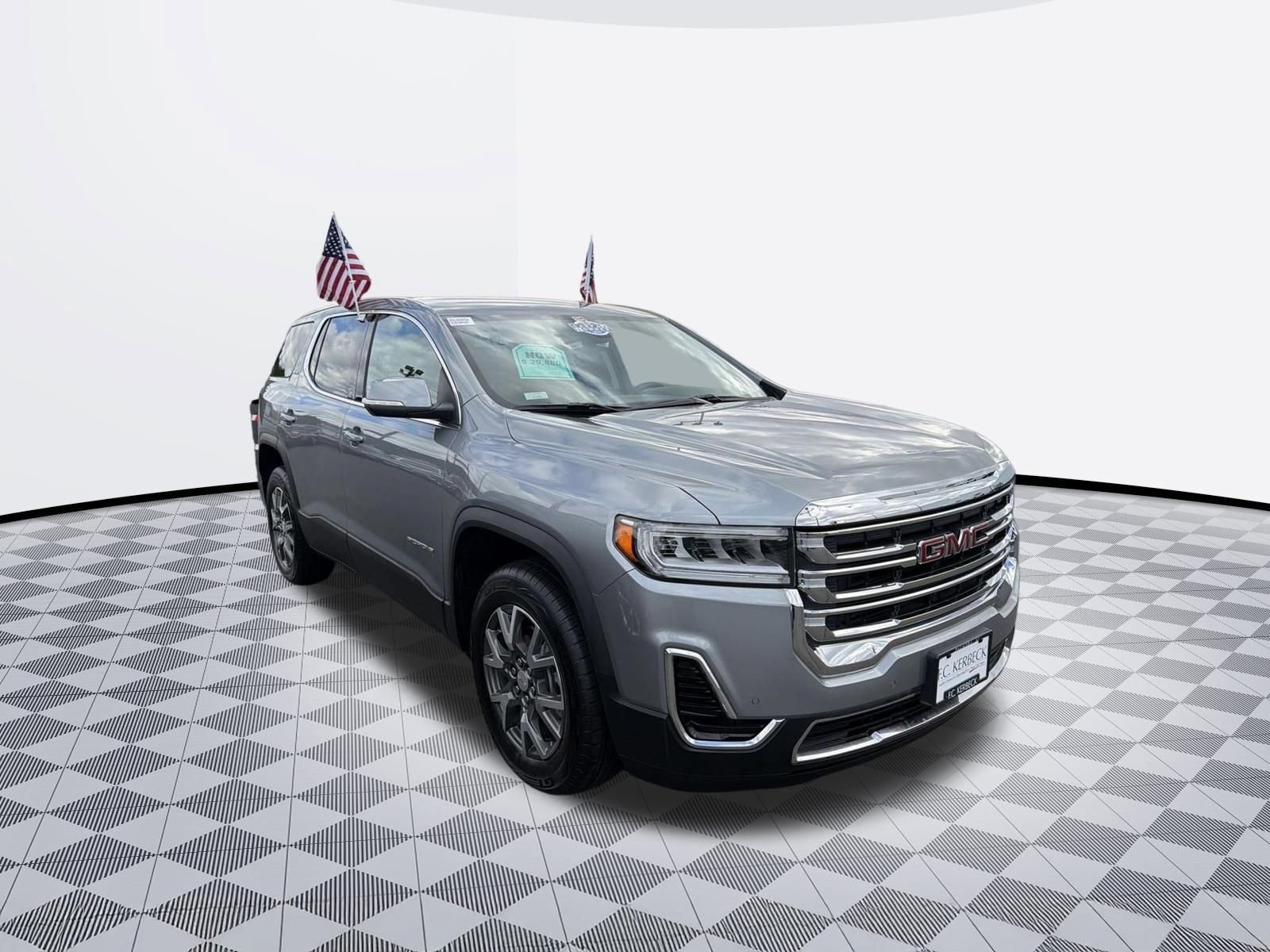 Certified 2023 GMC Acadia SLE image 3