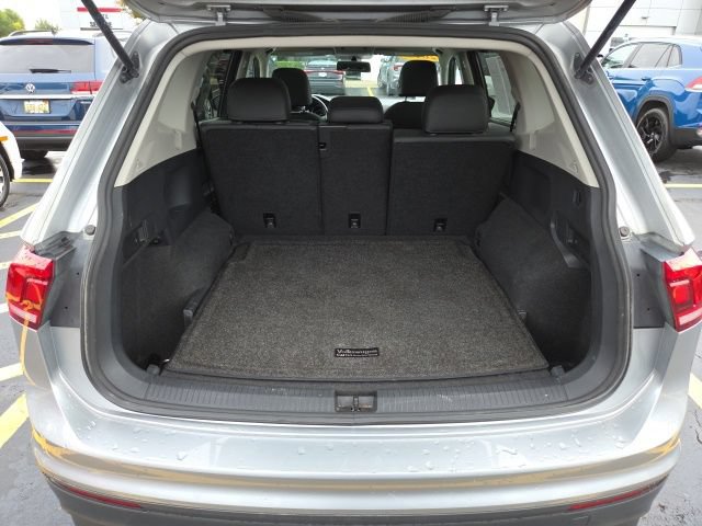 Used 2019 Volkswagen Tiguan SE w/ Panoramic Sunroof Package AWD/4WD image 26