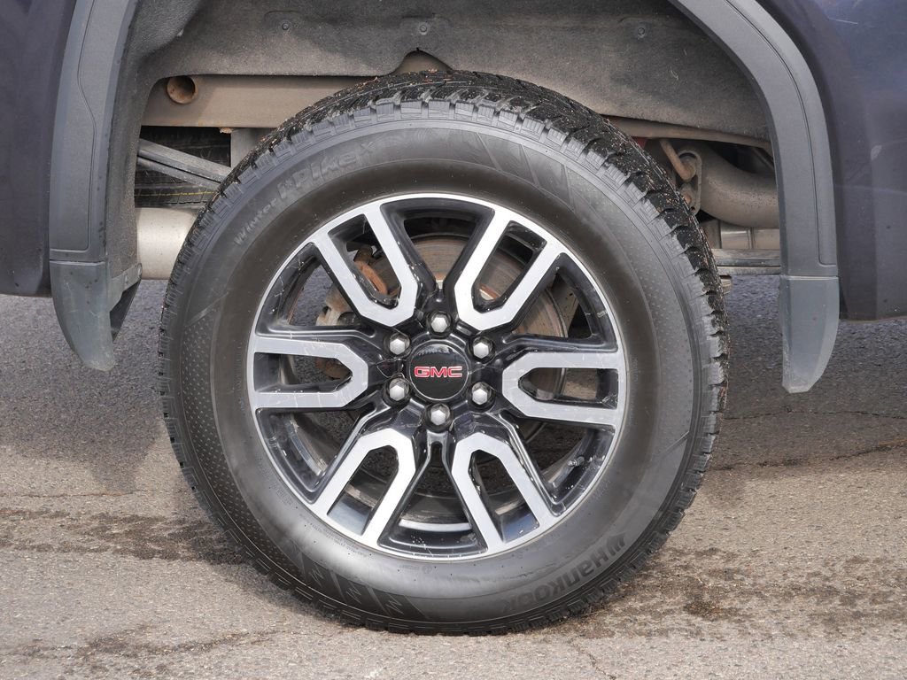 Used 2022 GMC Sierra 1500 AT4 w/ AT4 Premium Package image 12