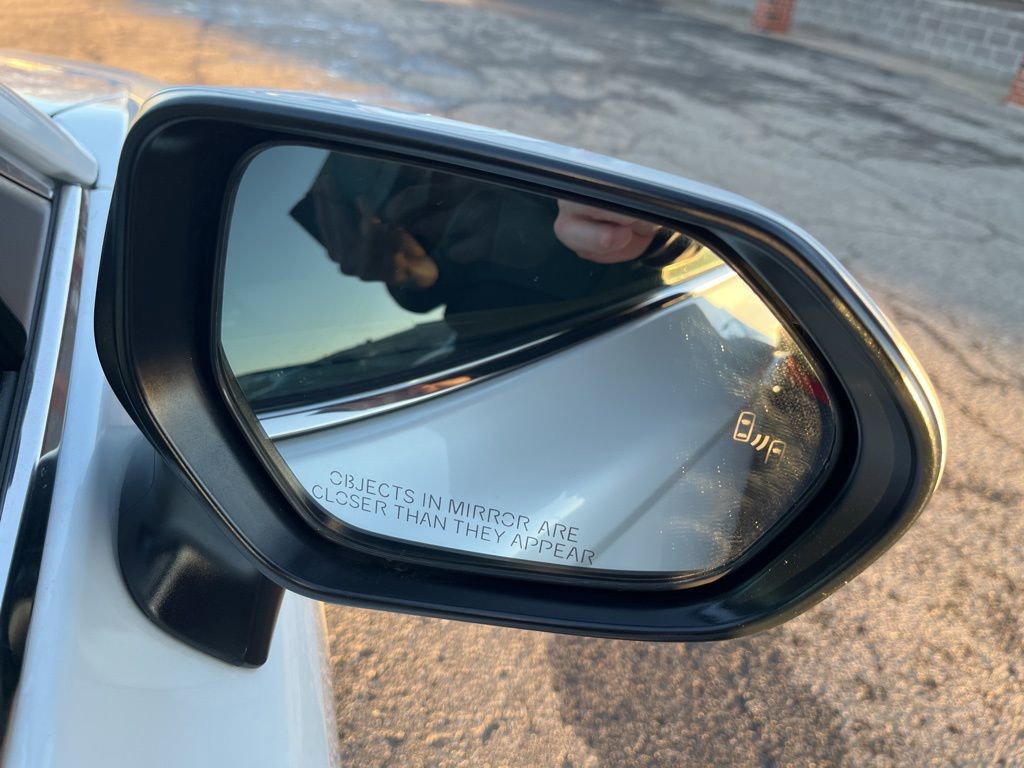 Used 2025 Toyota Camry XLE w/ Premium Package image 50