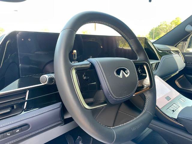 Certified 2026 INFINITI QX80 4WD w/ Sport Exterior Package image 16