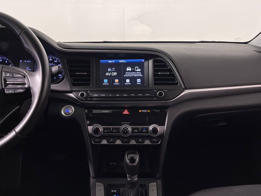 Used 2020 Hyundai Elantra Value Edition w/ Cargo Package (C1) FWD image 16
