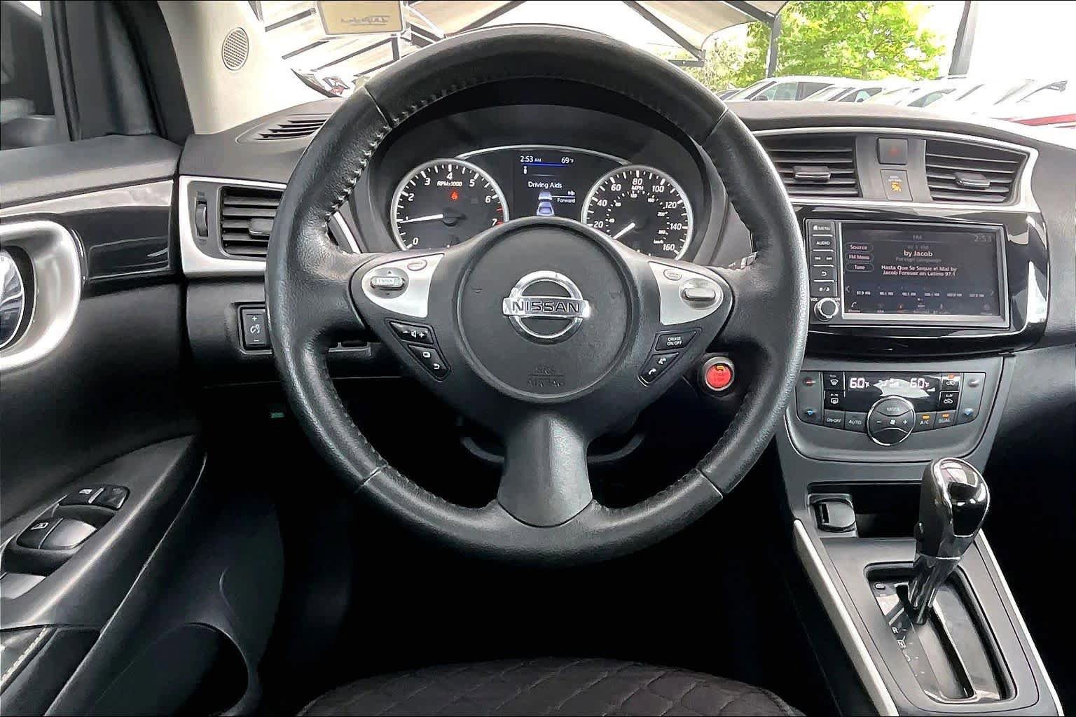 Used 2019 Nissan Sentra SV FWD image 6