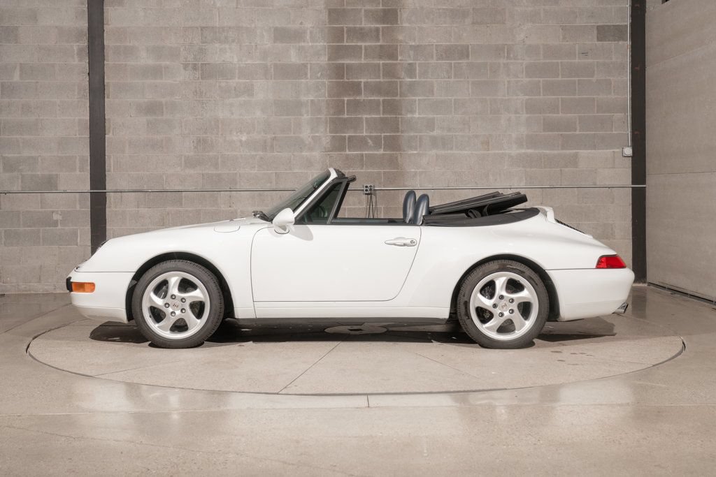 Used 1995 Porsche 911 Cabriolet image 4