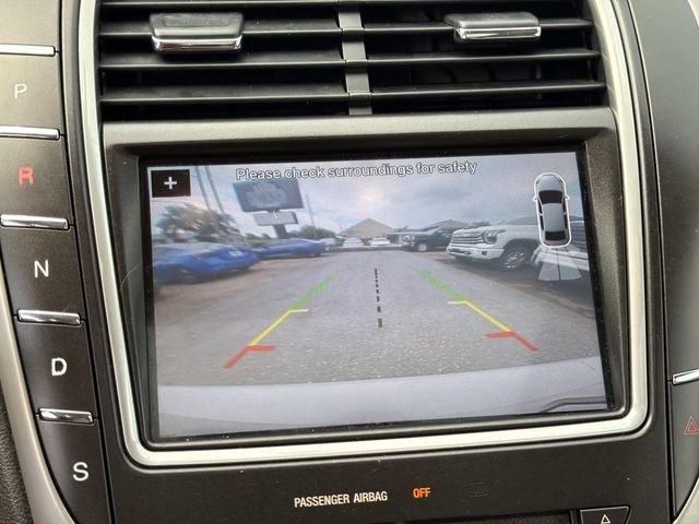 Used 2016 Lincoln MKX Reserve w/ Cargo Utility Package FWD image 32