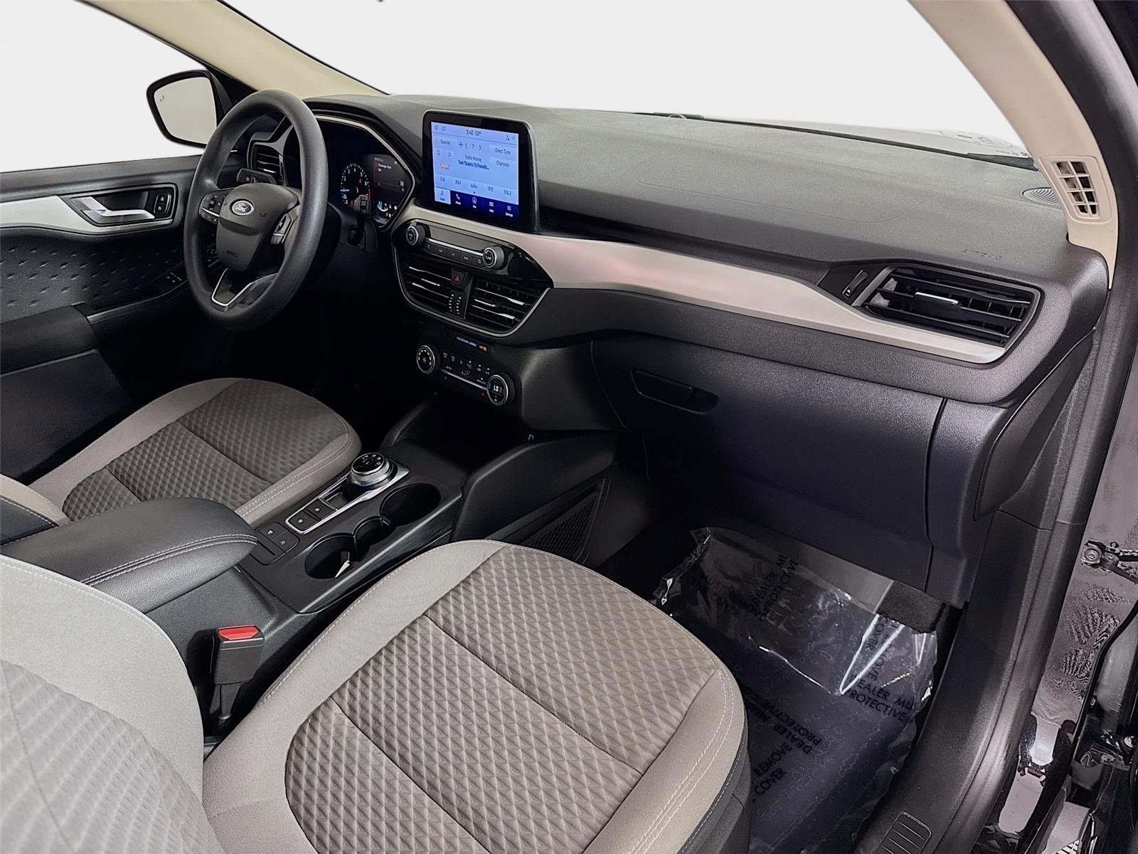 Used 2020 Ford Escape SE FWD image 30