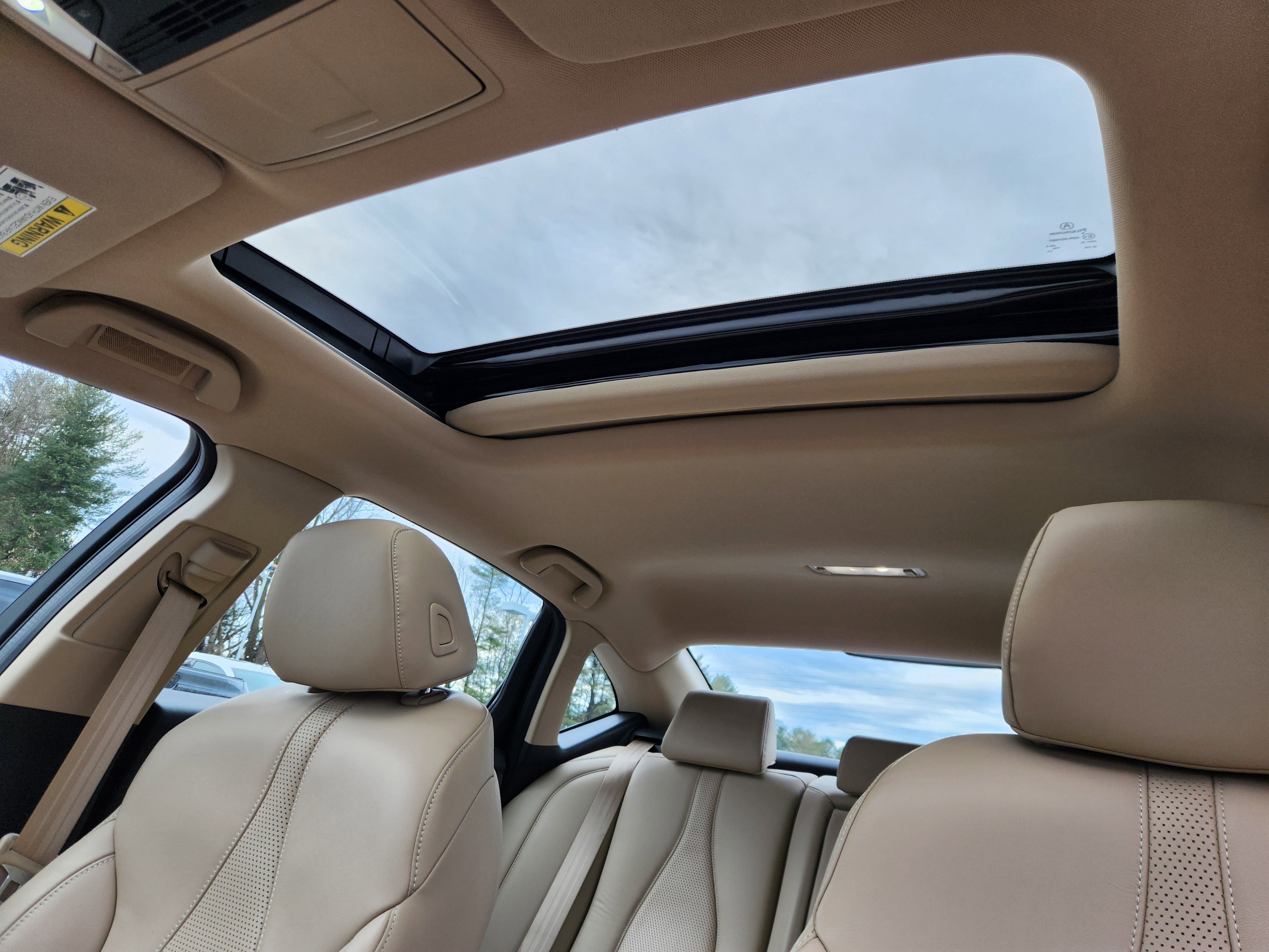 Certified 2025 Acura TLX w/ Technology Package image 16