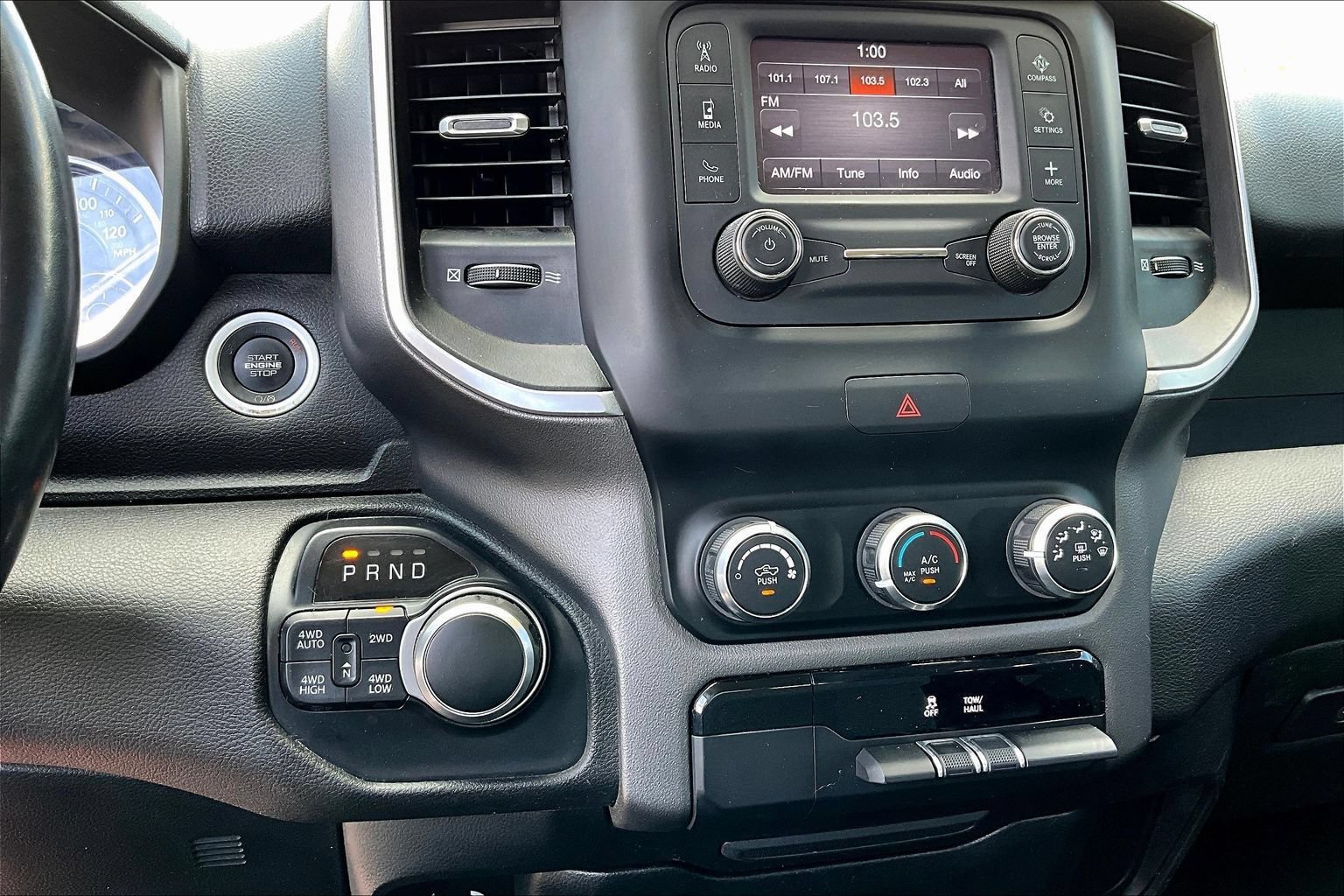 Used 2020 RAM 1500 Big Horn AWD/4WD image 17