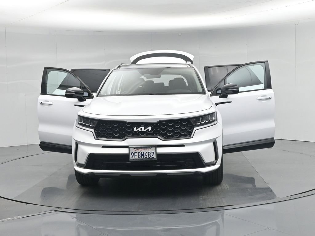 Used 2023 Kia Sorento S w/ Panoramic Sunroof Package image 38