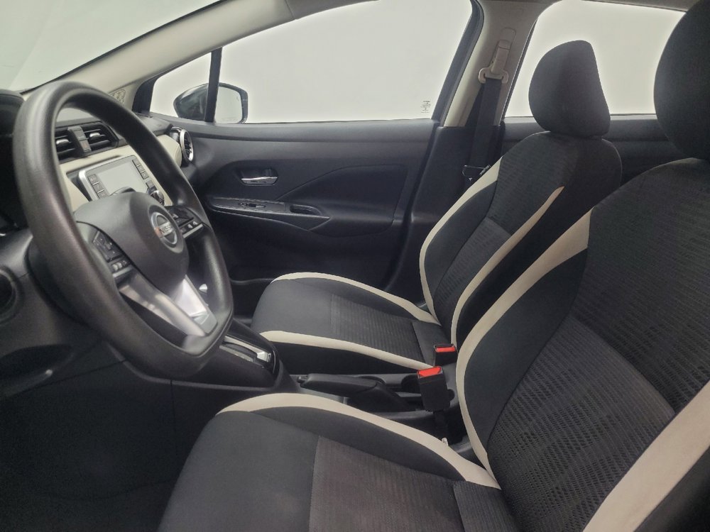 Used 2021 Nissan Versa SV image 17