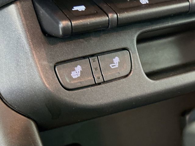 Used 2017 Chevrolet Colorado Z71 image 22