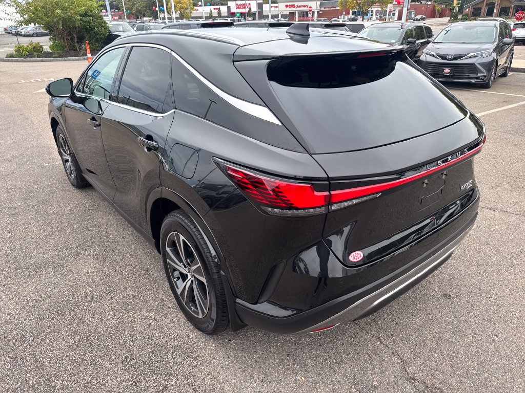 Used 2024 Lexus RX 350 Premium w/ Cold Area Package AWD/4WD image 5
