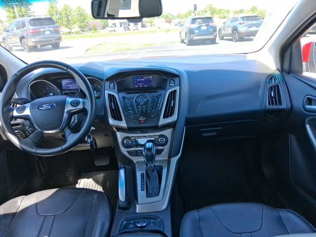 Used 2012 Ford Focus SEL FWD image 10