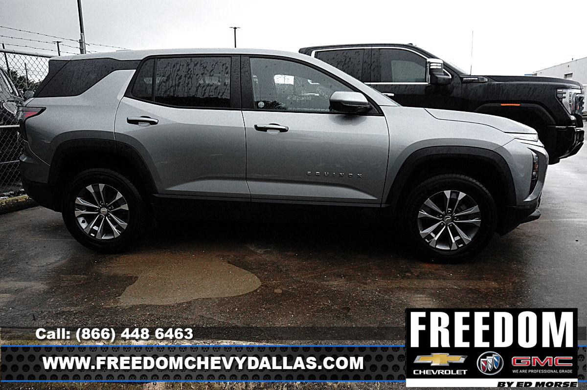Used 2026 Chevrolet Equinox LT FWD image 5