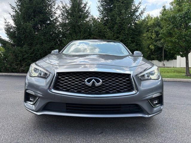 Used 2019 INFINITI Q50 Luxe w/ Essential Package (3.0T Luxe) AWD/4WD image 10