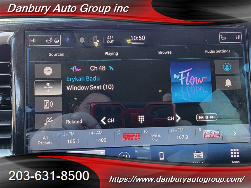 Used 2022 Chrysler Pacifica Touring-L FWD image 14