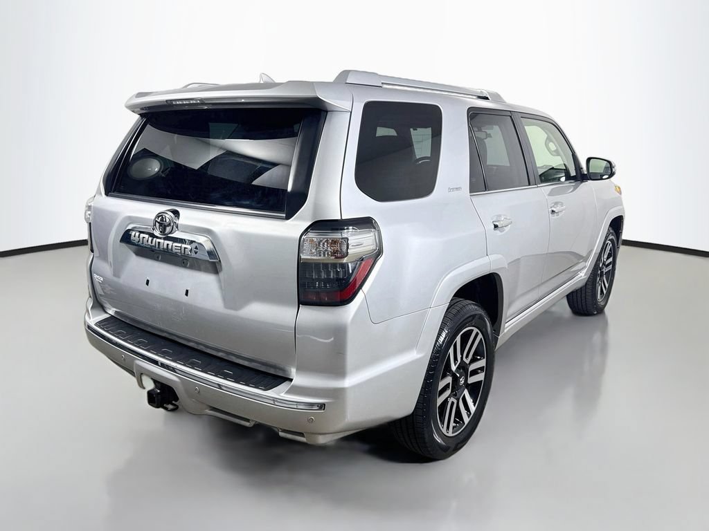 Used 2014 Toyota 4Runner Limited AWD/4WD image 7