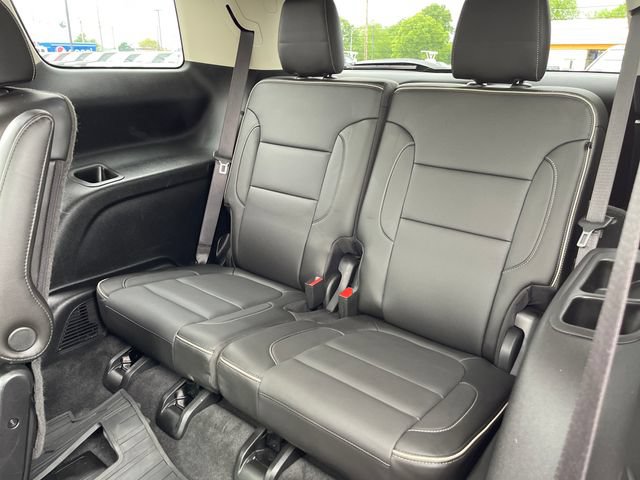 Used 2020 GMC Acadia Denali w/ LPO, 'HIT The Road' Package AWD/4WD image 30